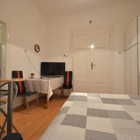 Apartment Porto Baross Rijeka Chambre photo
